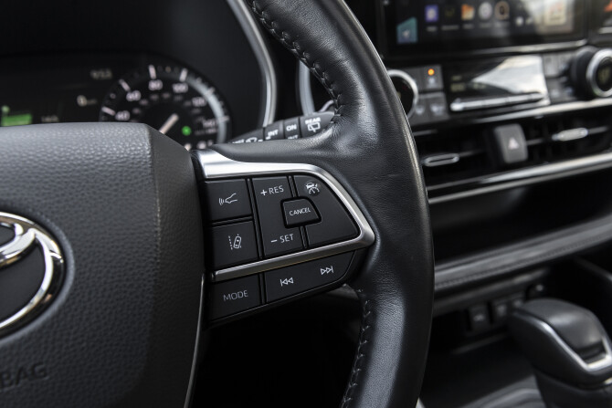 Toyota Highlander IV (XU70) с пробегом 2020 года, цена 3 349 000 рублей, 37500 км, внедорожник, Автокод Объявления