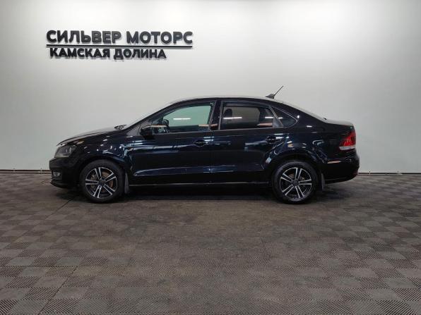 Volkswagen Polo V Рестайлинг с пробегом 2018 года, цена 1 080 000 рублей, 110000 км, седан, Автокод Объявления