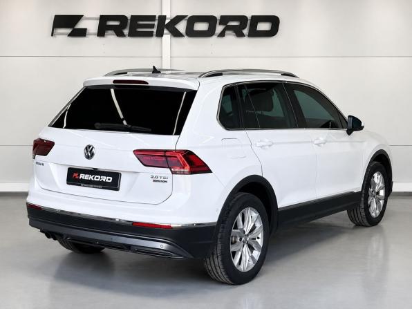 Volkswagen Tiguan II с пробегом 2017 года, цена 2 499 000 рублей, 134070 км, внедорожник, Автокод Объявления