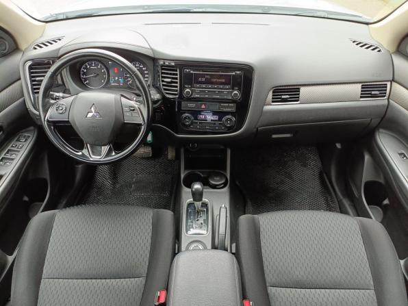 Mitsubishi Outlander III Рестайлинг с пробегом 2015 года, цена 1 219 000 рублей, 233315 км, внедорожник, Автокод Объявления