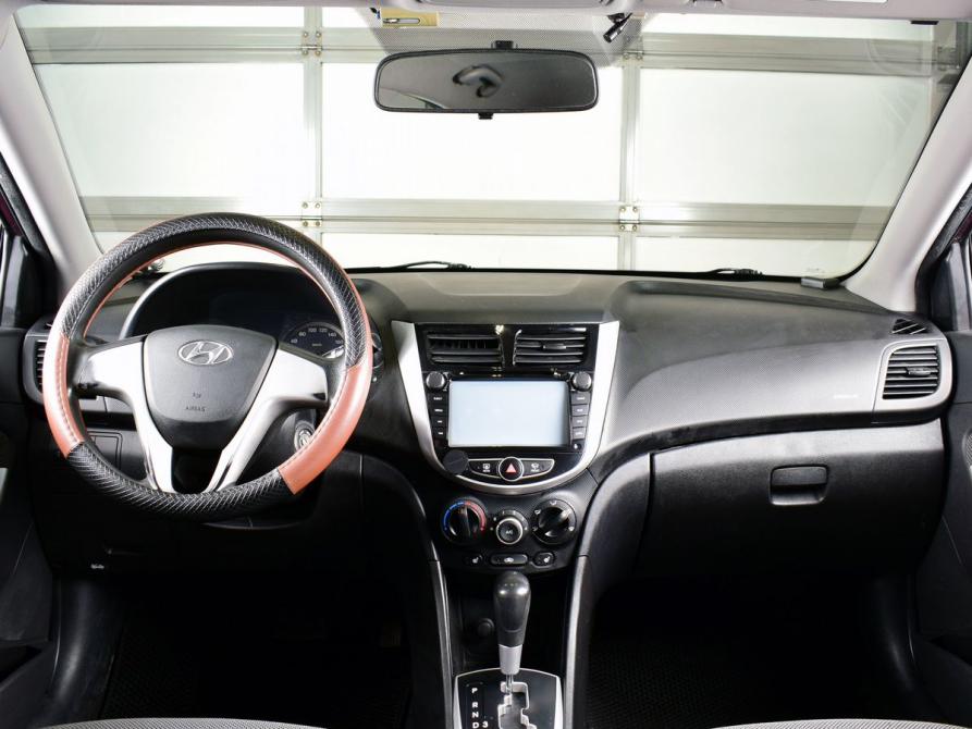 Hyundai Solaris I Кемерово  - изображение 8