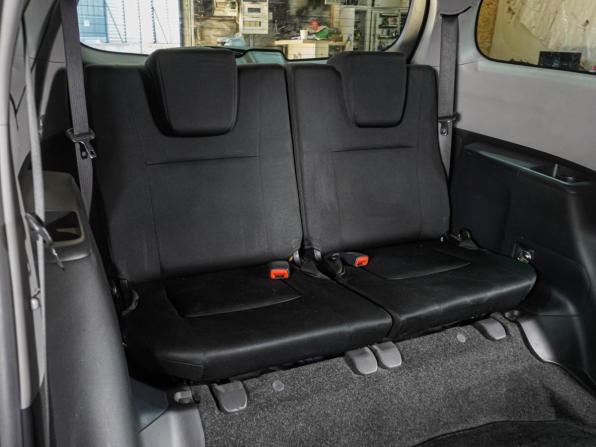 Toyota Wish II Рестайлинг с пробегом 2014 года, цена 1 649 000 рублей, 63593 км, минивэн, Автокод Объявления