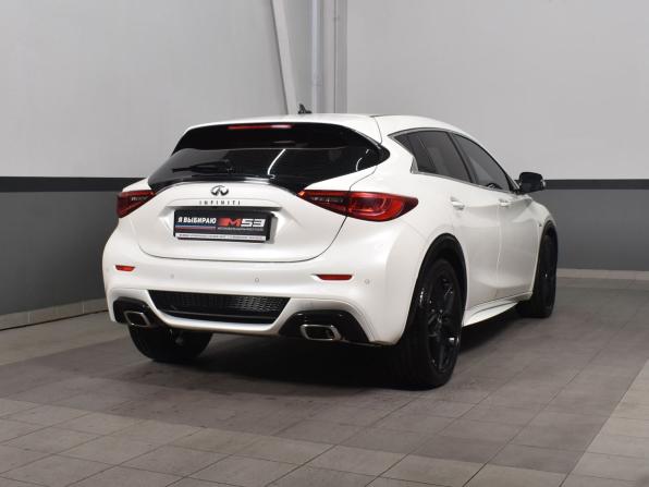 Infiniti Q30 с пробегом 2019 года, цена 2 974 995 рублей, 41696 км, хэтчбек, Автокод Объявления