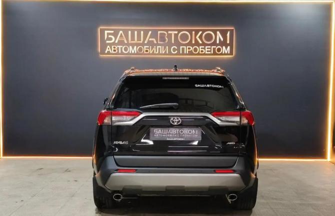 Toyota RAV4 V (XA50) с пробегом 2021 года, цена 3 570 000 рублей, 58016 км, внедорожник, Автокод Объявления