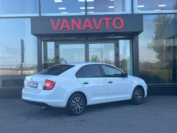 Skoda Rapid I с пробегом 2016 года, цена 1 100 000 рублей, 130107 км, лифтбек, Автокод Объявления