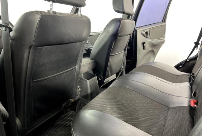 Chevrolet Niva I Рестайлинг с пробегом 2015 года, цена 625 000 рублей, 125000 км, внедорожник, Автокод Объявления