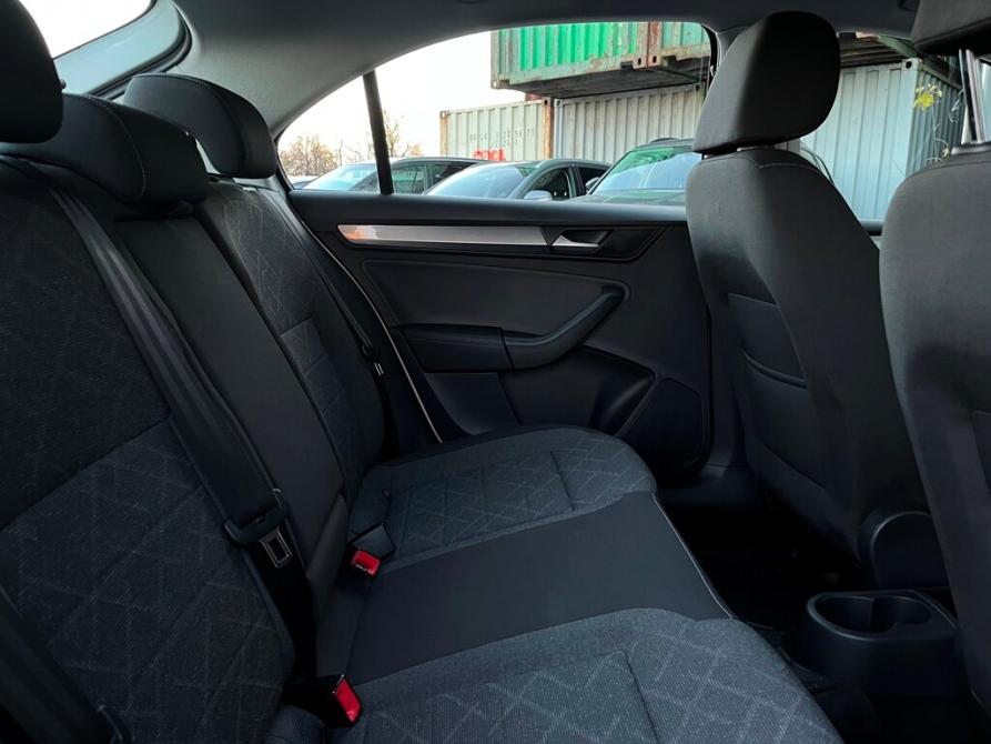 Volkswagen Polo VI Санкт-Петербург  - изображение 8