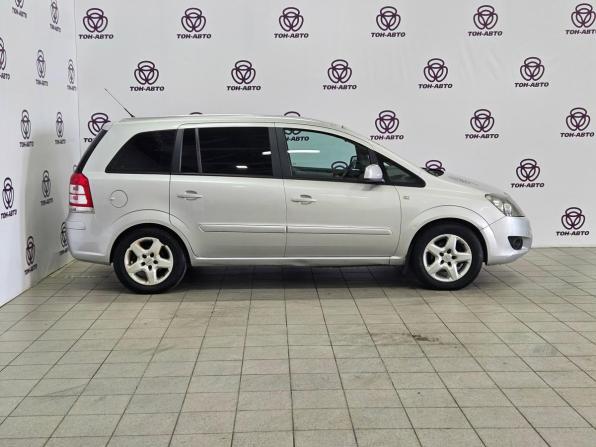 Opel Zafira B Рестайлинг с пробегом 2012 года, цена 634 000 рублей, 300927 км, минивэн, Автокод Объявления
