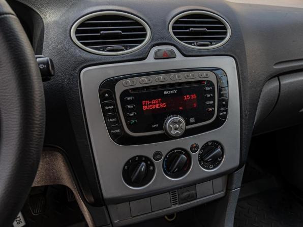 Ford Focus II Рестайлинг с пробегом 2010 года, цена 699 000 рублей, 209886 км, седан, Автокод Объявления