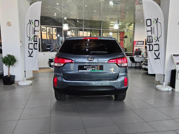 Kia Sorento II Рестайлинг с пробегом 2012 года, цена 1 720 000 рублей, 195060 км, внедорожник, Автокод Объявления