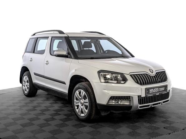 Skoda Yeti I Рестайлинг с пробегом 2017 года, цена 1 575 000 рублей, 105869 км, внедорожник, Автокод Объявления