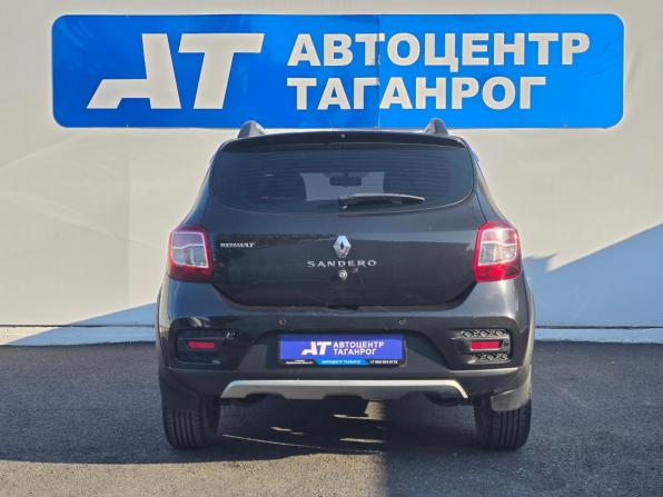 Renault Sandero II с пробегом 2016 года, цена 949 000 рублей, 132000 км, хэтчбек, Автокод Объявления