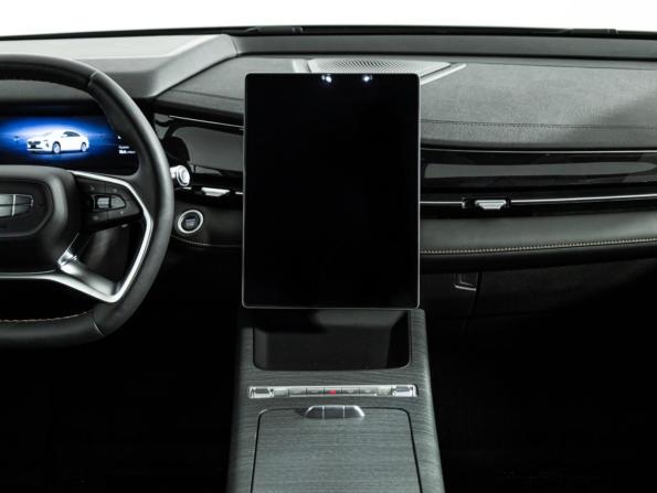 Geely Preface I с пробегом 2024 года, цена 2 697 860 рублей, 13000 км, седан, Автокод Объявления