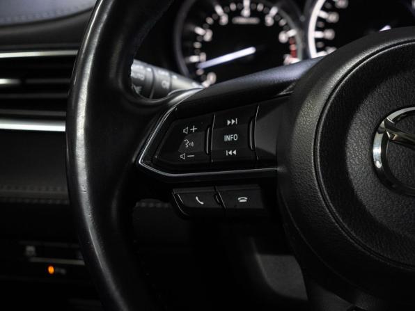 Mazda 6 III (GJ) Рестайлинг 2 с пробегом 2020 года, цена 2 399 000 рублей, 105530 км, седан, Автокод Объявления