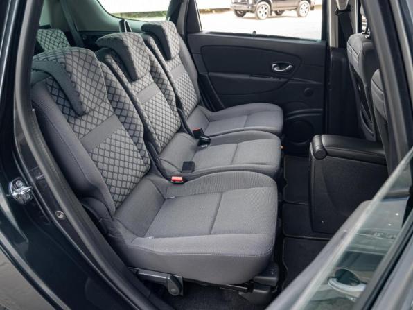 Renault Megane III с пробегом 2010 года, цена 849 000 рублей, 395490 км, универсал, Автокод Объявления