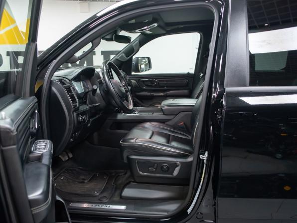 Ram 1500 V с пробегом 2022 года, цена 8 199 000 рублей, 71567 км, offers.body_type.unknown, Автокод Объявления