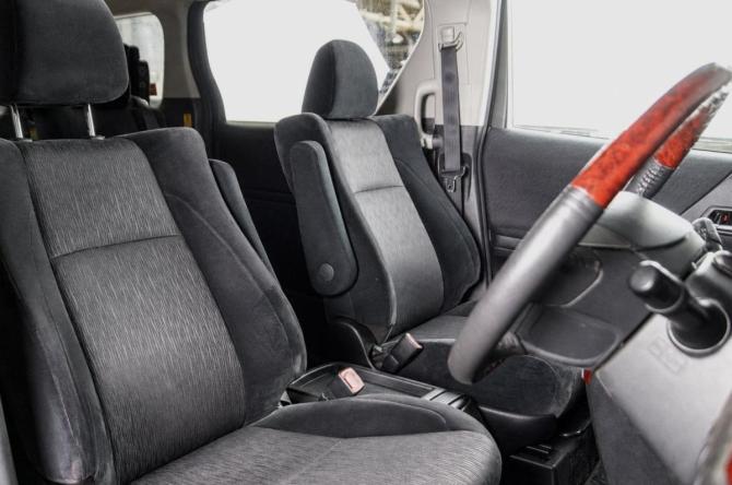 Toyota Alphard II с пробегом 2010 года, цена 2 200 000 рублей, 171000 км, минивэн, Автокод Объявления