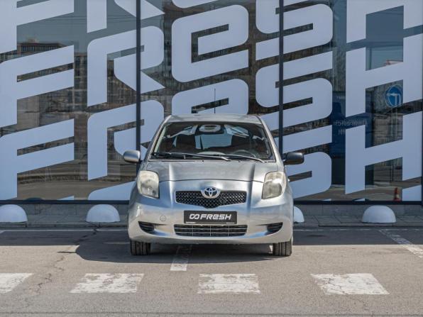 Toyota Yaris II с пробегом 2007 года, цена 630 000 рублей, 242482 км, хэтчбек, Автокод Объявления