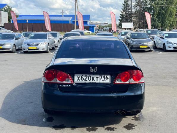 Honda Civic VIII с пробегом 2007 года, цена 650 000 рублей, 302373 км, седан, Автокод Объявления