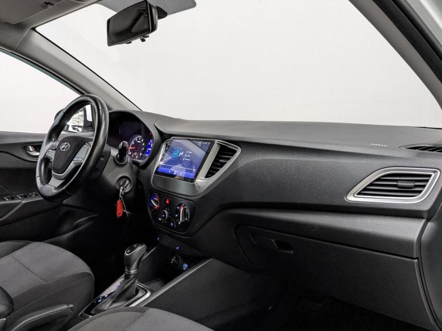 Hyundai Solaris II Москва  - изображение 13