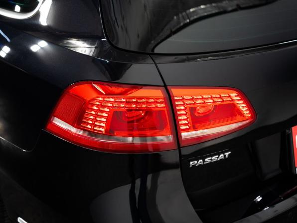 Volkswagen Passat B7 с пробегом 2011 года, цена 1 190 000 рублей, 175534 км, универсал, Автокод Объявления