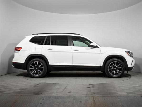 Volkswagen Atlas I Рестайлинг с пробегом 2021 года, цена 3 599 990 рублей, 77000 км, внедорожник, Автокод Объявления