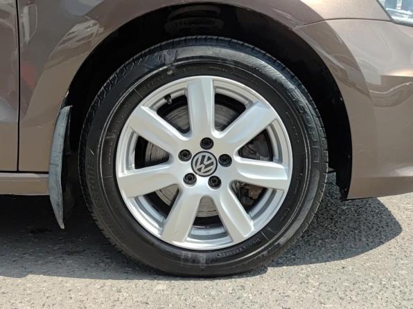 Volkswagen Polo V Рестайлинг с пробегом 2016 года, цена 1 100 000 рублей, 132742 км, седан, Автокод Объявления