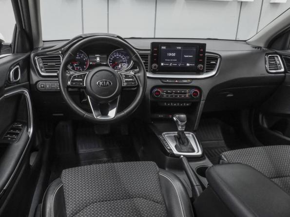 Kia XCeed I с пробегом 2020 года, цена 1 870 000 рублей, 111158 км, хэтчбек, Автокод Объявления