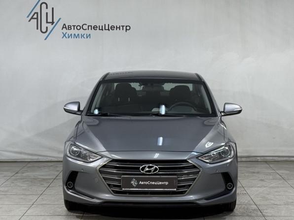 Hyundai Elantra VI (AD) с пробегом 2017 года, цена 1 299 800 рублей, 175000 км, седан, Автокод Объявления