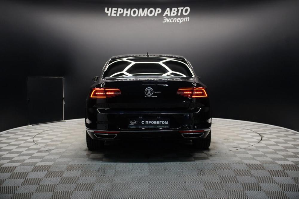 Volkswagen Passat B8 Крым  - изображение 4