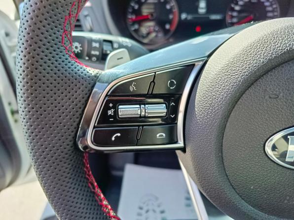 Kia Optima IV Рестайлинг с пробегом 2020 года, цена 2 069 995 рублей, 128507 км, седан, Автокод Объявления