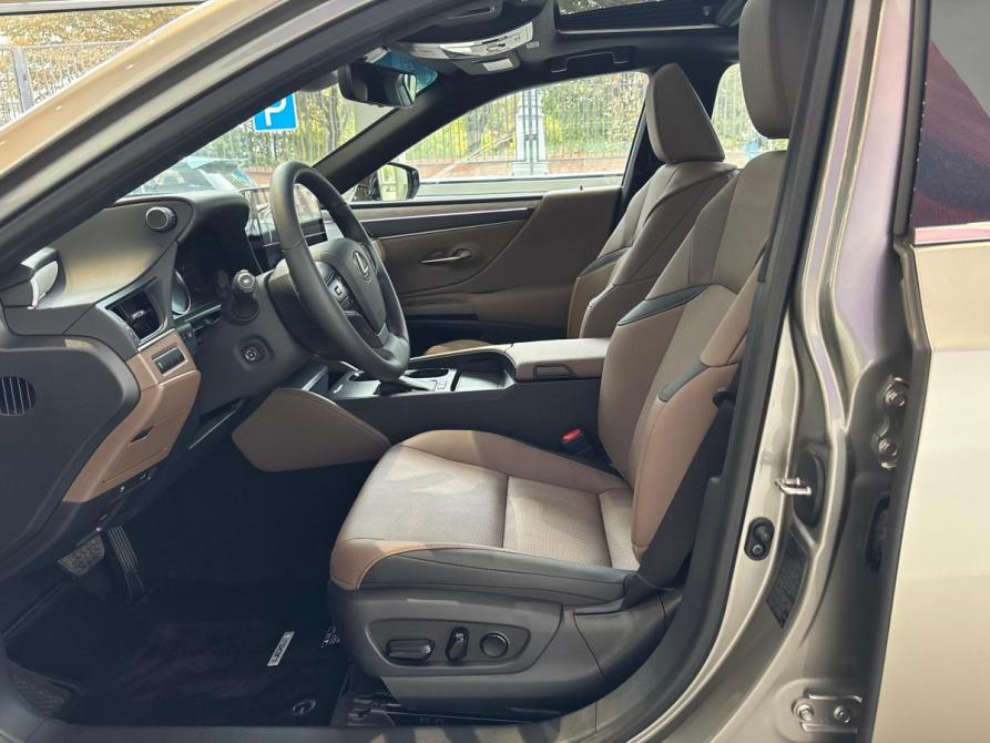 Lexus ES VII Рестайлинг 2 Москва  - изображение 12