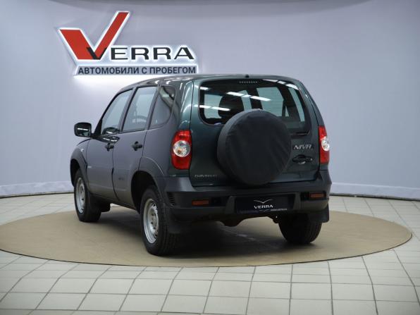 Chevrolet Niva I Рестайлинг с пробегом 2018 года, цена 710 000 рублей, 93533 км, внедорожник, Автокод Объявления