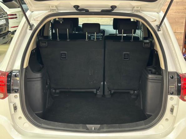 Mitsubishi Outlander III Рестайлинг 2 с пробегом 2015 года, цена 1 550 000 рублей, 202480 км, внедорожник, Автокод Объявления