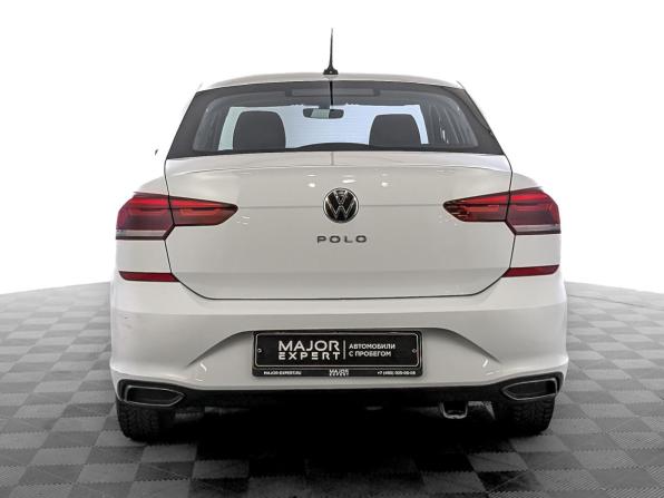 Volkswagen Polo VI с пробегом 2022 года, цена 1 695 000 рублей, 71522 км, лифтбек, Автокод Объявления