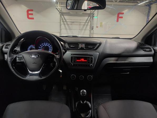 Kia Rio III Рестайлинг с пробегом 2016 года, цена 890 000 рублей, 234138 км, седан, Автокод Объявления