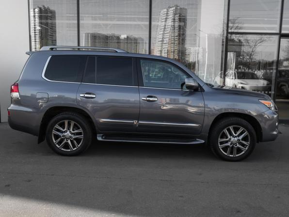 Lexus LX III Рестайлинг с пробегом 2013 года, цена 4 000 000 рублей, 320587 км, внедорожник, Автокод Объявления