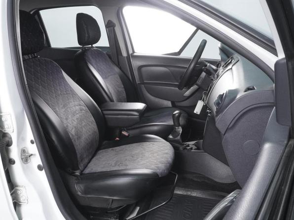 Renault Logan II с пробегом 2017 года, цена 560 000 рублей, 116343 км, седан, Автокод Объявления
