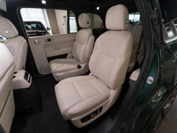 Li Auto (Lixiang) L9 I с пробегом 2023 года, цена 5 700 000 рублей, 30551 км, внедорожник, Автокод Объявления