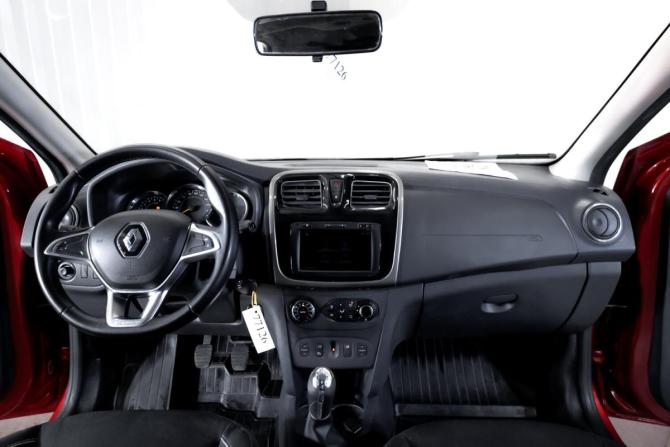 Renault Sandero II Рестайлинг с пробегом 2020 года, цена 999 999 рублей, 90000 км, хэтчбек, Автокод Объявления