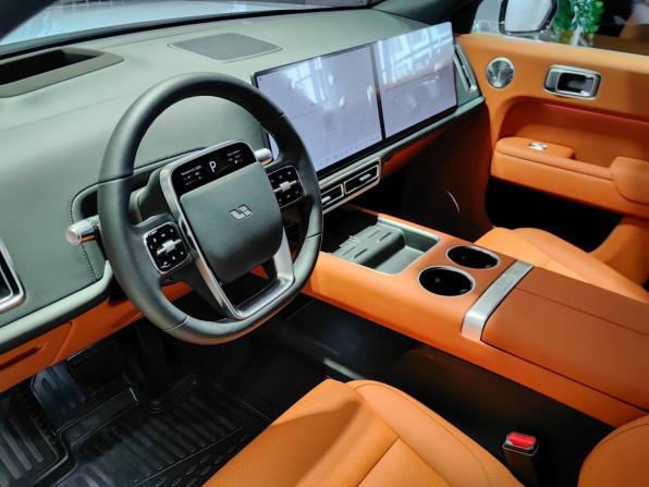 Новый Li Auto (Lixiang) L7 I Рестайлинг 2025 года, цена 10 790 000 рублей, внедорожник, Автокод Объявления