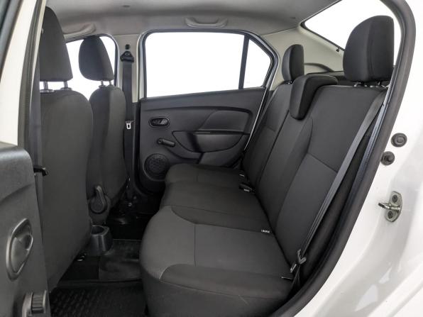 Renault Logan II Рестайлинг с пробегом 2020 года, цена 1 110 000 рублей, 77840 км, седан, Автокод Объявления
