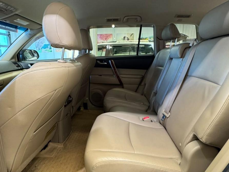 Toyota Highlander II (XU40) Рестайлинг Екатеринбург  - изображение 15