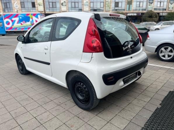 Peugeot 107 I с пробегом 2008 года, цена 418 000 рублей, 174217 км, хэтчбек, Автокод Объявления
