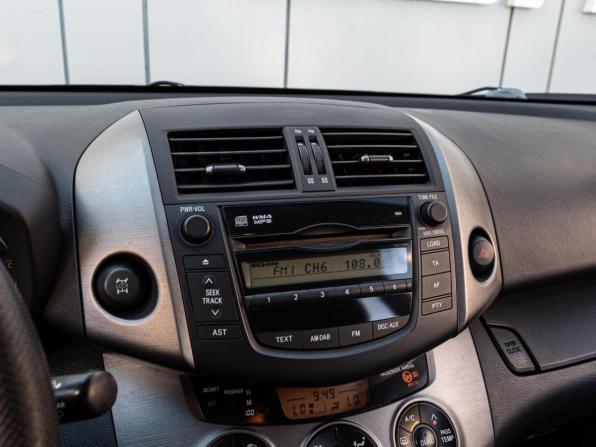 Toyota RAV4 III (XA30) Рестайлинг с пробегом 2011 года, цена 1 350 000 рублей, 208250 км, внедорожник, Автокод Объявления