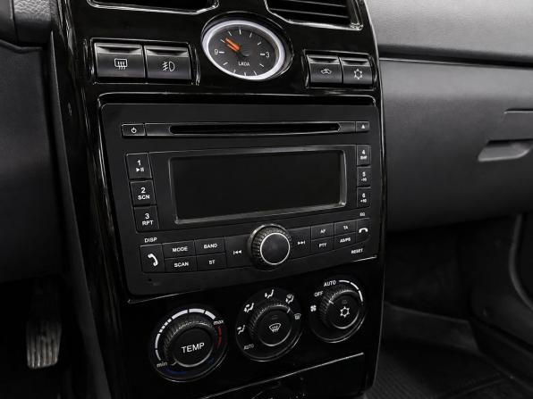 Lada (ВАЗ) Priora I с пробегом 2011 года, цена 329 000 рублей, 295286 км, хэтчбек, Автокод Объявления