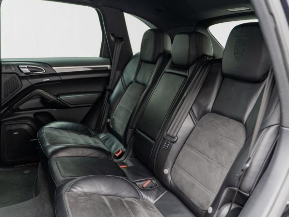 Porsche Cayenne II Рестайлинг (958) с пробегом 2016 года, цена 4 490 000 рублей, 88996 км, внедорожник, Автокод Объявления
