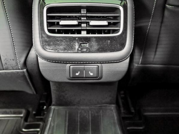 Chery Arrizo 8 с пробегом 2023 года, цена 2 450 000 рублей, 19800 км, седан, Автокод Объявления