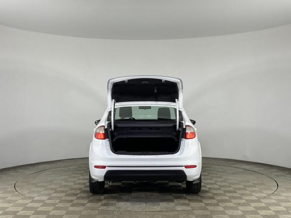 Ford Fiesta Mk6 Рестайлинг с пробегом 2016 года, цена 850 000 рублей, 93061 км, седан, Автокод Объявления