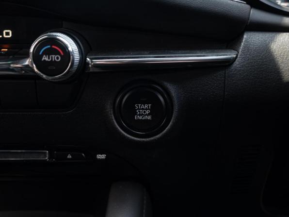 Mazda 3 IV (BP) с пробегом 2021 года, цена 1 910 000 рублей, 106204 км, хэтчбек, Автокод Объявления